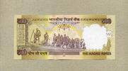Indien 500 Rupees - Marsch nach Dandi - (Gandhi und Anhänger Skulptur vor dem Präsidentenpalast - -
