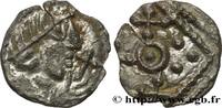 FRANCE Sceat à la tête avec croix, et au carré perlé, Sér ENGLAND - ANGLO-SAXONS 62 - Quentovic c. 710-760 (12,5mm, 0,91g, 11h) -