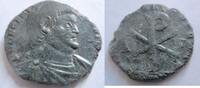 Rom Ae-24 (Doppelmaiorina) AE-24 (Doppelmaiorina) von Magnentius aus Trier Rs. großes Christogramm -