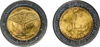 Yemen 20 Rials Yemen Yemen Arab Republic AH 1425 (2004) 20 Rials Bimetallic: brass plated steel centre in stainless steel ring Cairo Mint 7.03g -