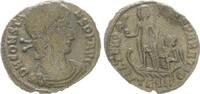Antike / Römische Kaiserzeit / Constans Follis/halber Centenionalis Constans RV: Constans n.l. auf Galeere, im Bug Victoria, FEL TEMP REPARATIO -
