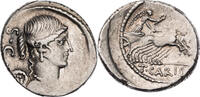 Römische Republik Denar T. Carisius, Büste der Victoria / Victoria mit Kranz in Quadriga -