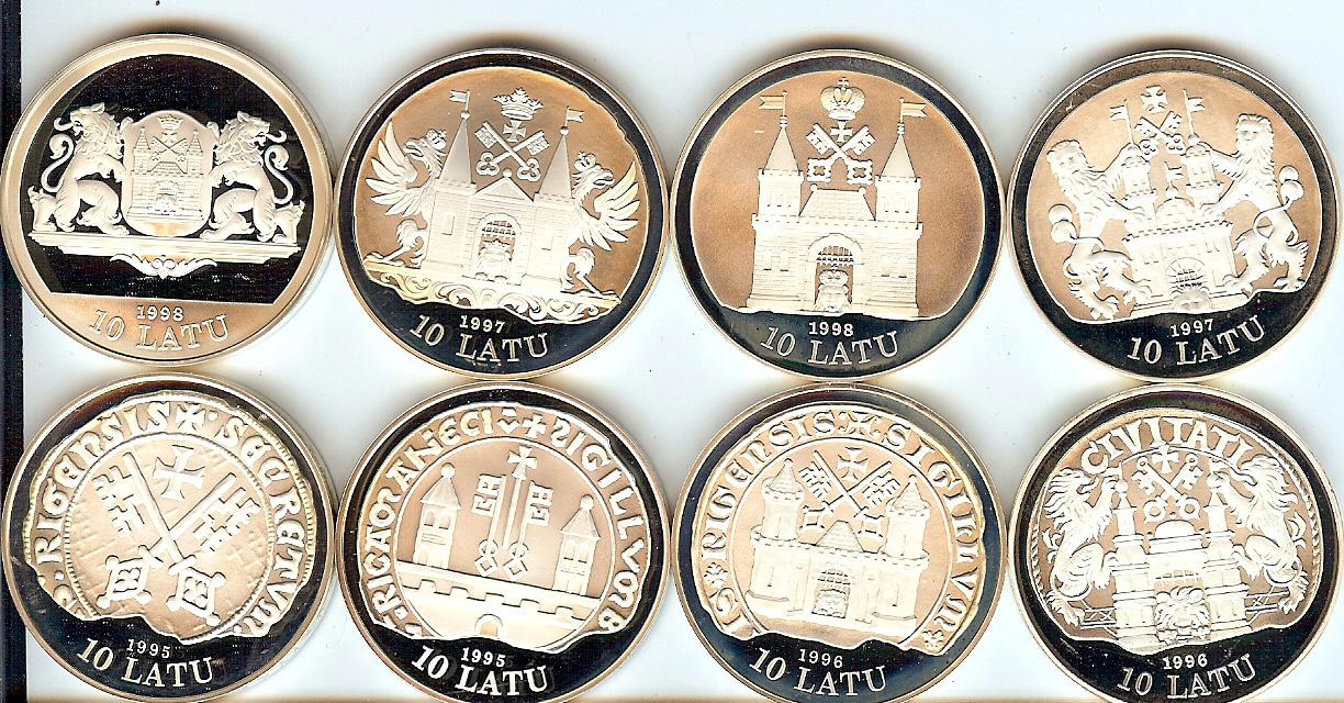 10 latu x 8 1996-98 latvia proof