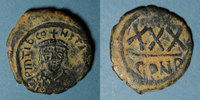BYZANTINE EMPIRE follis Empire byzantin. Tibère II Constantin (578-582). 3/4 (= 30 noummia). Constantinople, 579-582 -