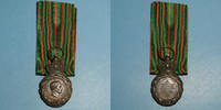 DECORATIONS Médaille de Sainte-Hélène -