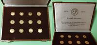 Deutschland, Germany 12 x Medaille Konrad Adenauer historische Gedenkprägung der Kanzler-Epoche, in Gold. -